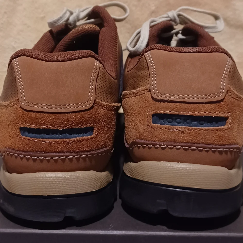 Rockport men gyk